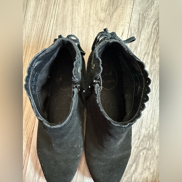 Jack‎ Rogers Women's Suede Leather Almond Toe Black Ankle Booties Size 8 - Picture 5 of 9